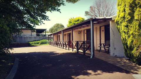 Karri Forest Motel - Accommodation Newcastle 4