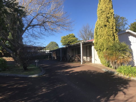 Karri Forest Motel - Accommodation Newcastle 5