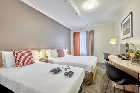 Ibis Perth - Accommodation Newcastle 6