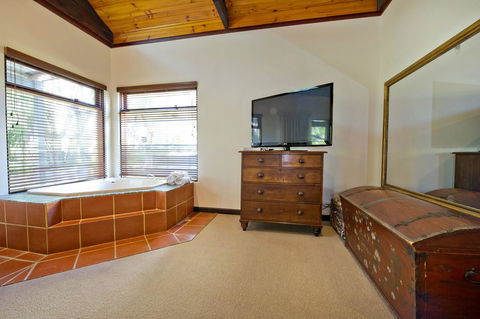 Karriview Margaret River - Accommodation Newcastle 8