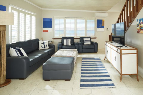 Seashells Scarborough - Accommodation Newcastle 8