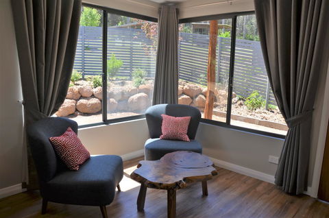 The Floating Forest - Accommodation Newcastle 7