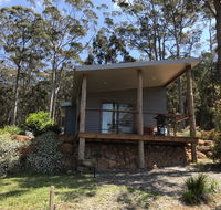 The Floating Forest Retreat - Accommodation Newcastle