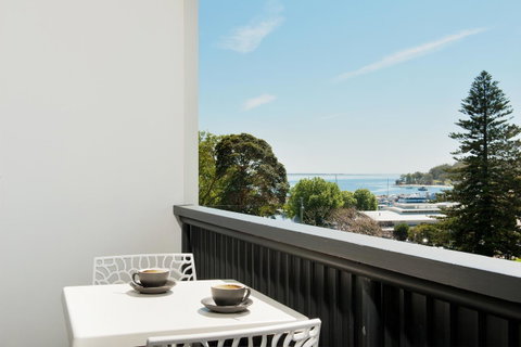 Hotel Nelson - Accommodation Newcastle 8