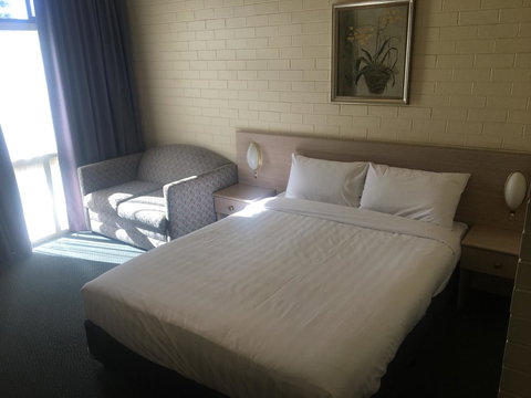 Junee Motor Inn - Accommodation Newcastle 14