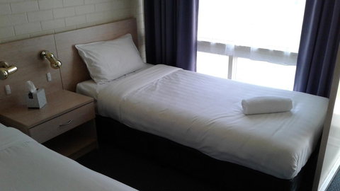 Junee Motor Inn - Accommodation Newcastle 4