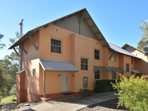 Villa 2br Prosecco Villa Located Within Cypress Lakes Resort - Accommodation Newcastle 16
