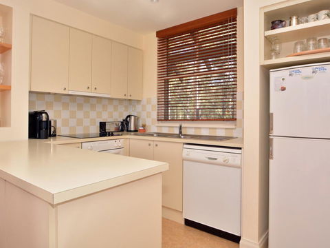 Villa 2br Prosecco Villa Located Within Cypress Lakes Resort - Accommodation Newcastle 8