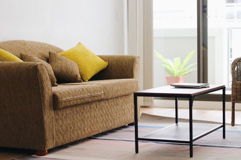 Modern & Cosy 2-Bedroom Apartment Hornsby - Accommodation Newcastle 2