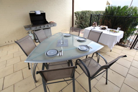 Great Escape Lofts - Accommodation Newcastle 25