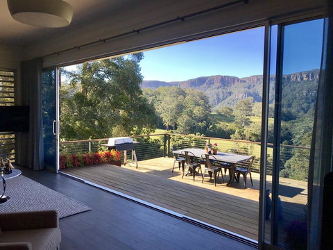 Amaroo Valley Springs - Accommodation Newcastle 3