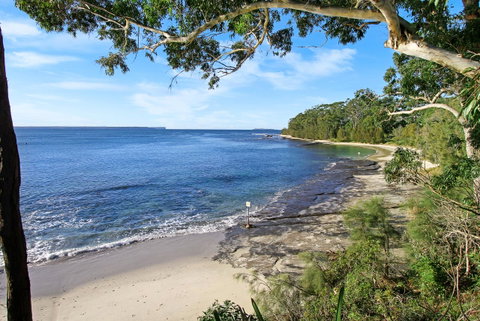 Huskisson Holiday Motel Cabins - Accommodation Newcastle 7