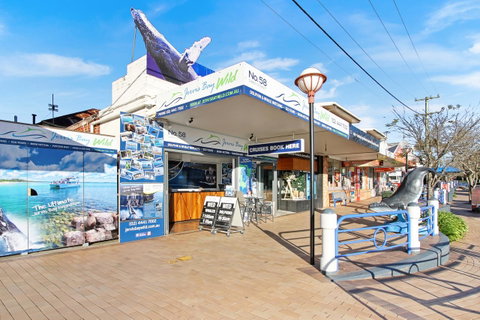 Huskisson Holiday Motel Cabins - Accommodation Newcastle 2