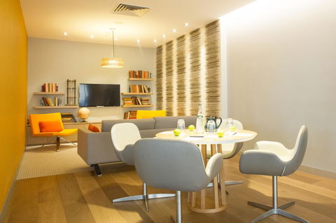 Novotel Sydney Darling Harbour - Accommodation Newcastle 27