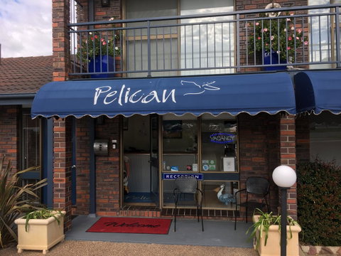 Pelican Motor Inn - Accommodation Newcastle 7