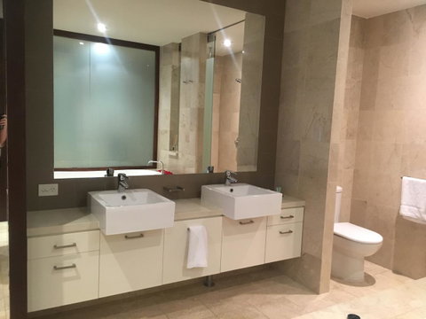 Santai 321 Beachside Studio - Accommodation Newcastle 10