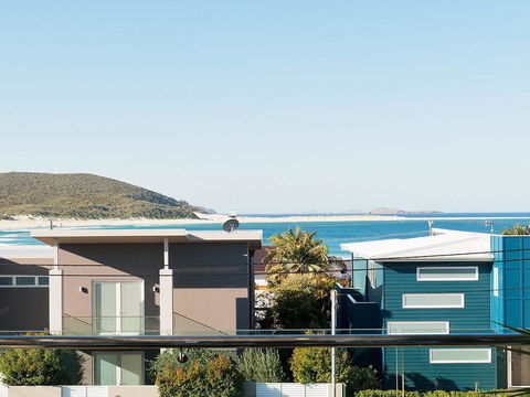 Blue View @ Fingal Bay - Accommodation Newcastle 16