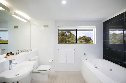 BEST WESTERN PLUS Apollo Hotel Newcastle - Accommodation Newcastle 22