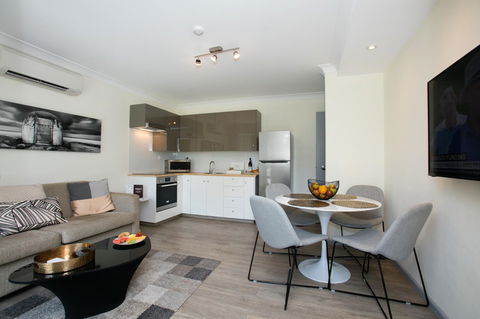 BEST WESTERN PLUS Apollo Hotel Newcastle - Accommodation Newcastle 21