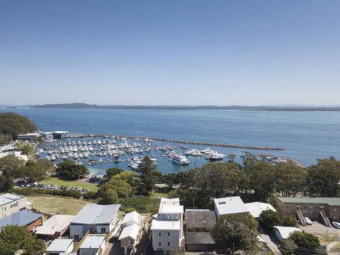 Marina Resort - Accommodation Newcastle 2