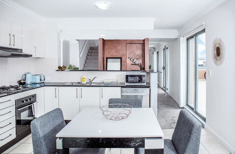DD Apartments On Darling Harbour - Accommodation Newcastle 1