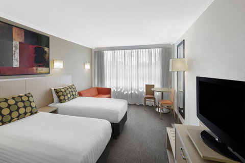 Mercure Newcastle - Accommodation Newcastle 6