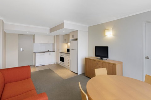 Mercure Newcastle - Accommodation Newcastle 11