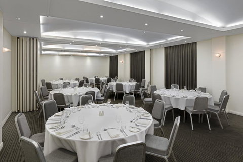 Mercure Newcastle - Accommodation Newcastle 26