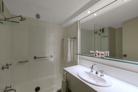 Mercure Newcastle - Accommodation Newcastle 32