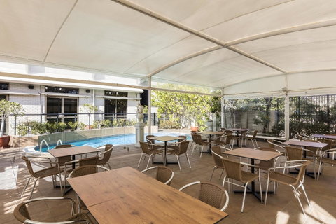 Mercure Newcastle - Accommodation Newcastle 2