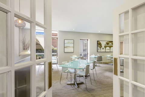 Mercure Newcastle - Accommodation Newcastle 10