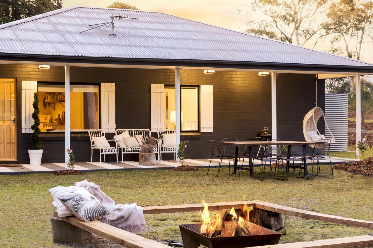 Browns Mountain NSW Accommodation Newcastle