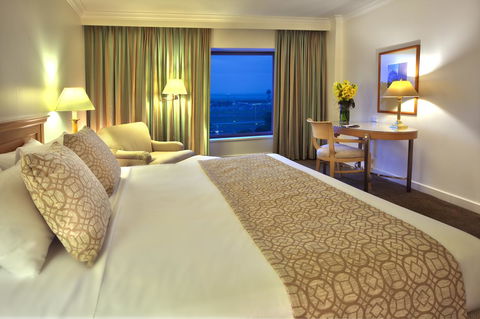 Stamford Plaza Sydney Airport Hotel & Conference Centre - Accommodation Newcastle 6