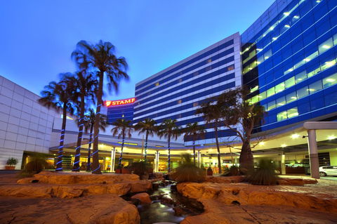 Stamford Plaza Sydney Airport Hotel & Conference Centre - Accommodation Newcastle 0