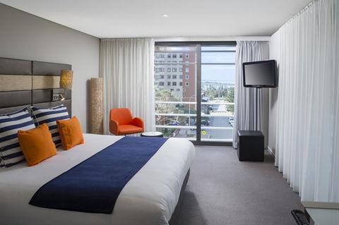 Novotel Newcastle Beach - Accommodation Newcastle 13