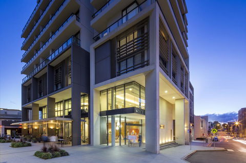 Novotel Newcastle Beach - Accommodation Newcastle 3