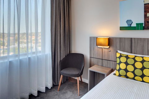 Mercure Sydney Bankstown - Accommodation Newcastle 22