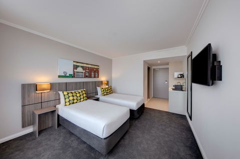 Mercure Sydney Bankstown - Accommodation Newcastle 10