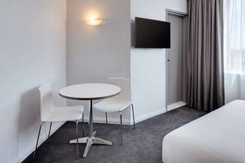 Mercure Sydney Bankstown - Accommodation Newcastle 26