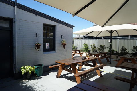 Rosehill Hotel - Accommodation Newcastle 34