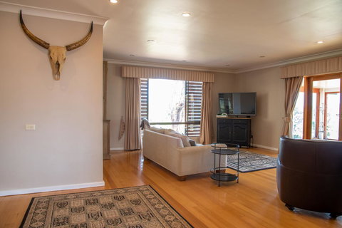 Belmont - Accommodation Newcastle 14