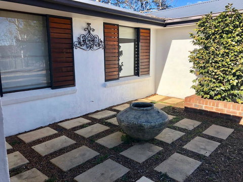 Belmont - Accommodation Newcastle 36