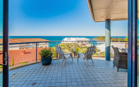 The Cove Yamba - Accommodation Newcastle 20