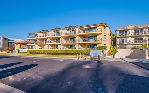 The Cove Yamba - Accommodation Newcastle 14