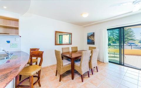The Cove Yamba - Accommodation Newcastle 35