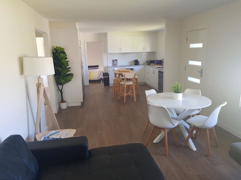 Golden Hill Cottage - Accommodation Newcastle 8
