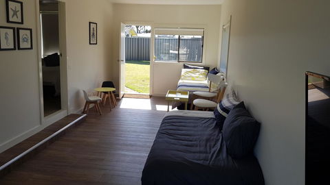 Golden Hill Cottage - Accommodation Newcastle 15
