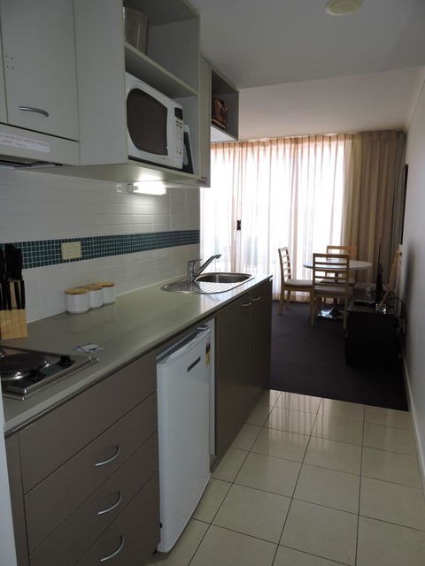 BASE Holidays - Ettalong Beach Premium Apartments - Accommodation Newcastle 10