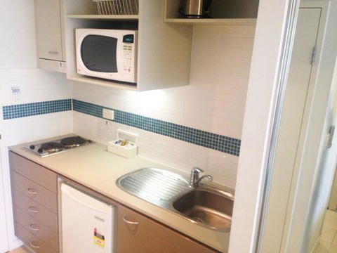 BASE Holidays - Ettalong Beach Premium Apartments - Accommodation Newcastle 25