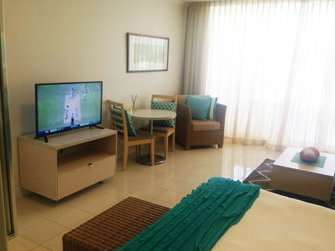BASE Holidays - Ettalong Beach Premium Apartments - Accommodation Newcastle 33